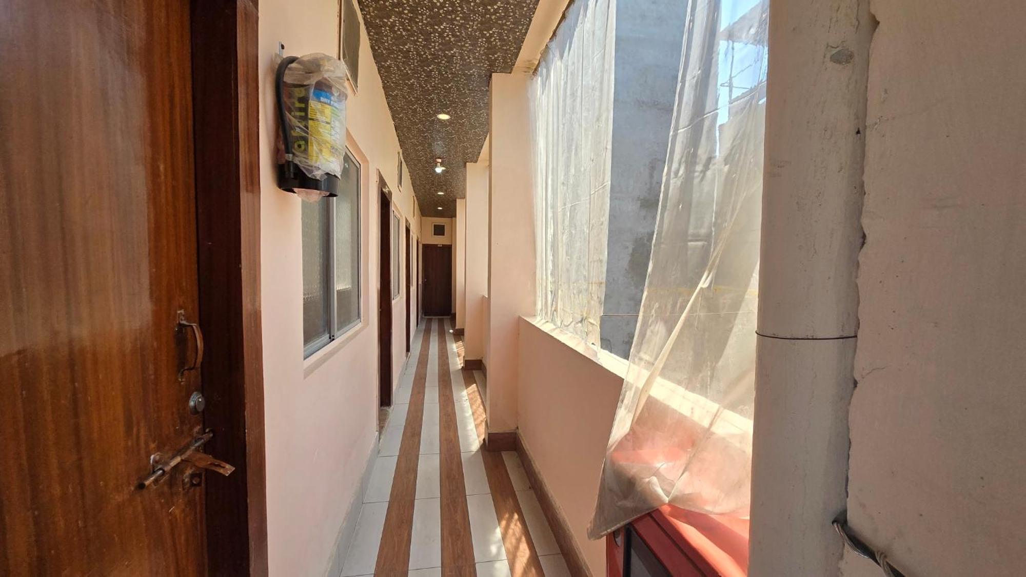 Hotel Maheshwari Green'S Ujjain Ngoại thất bức ảnh